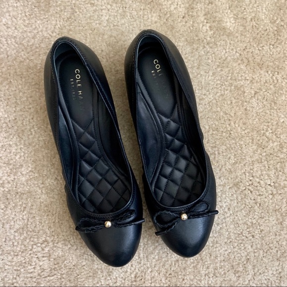 Cole haan black leather 1.5” wedges sz 8 - Picture 1 of 9